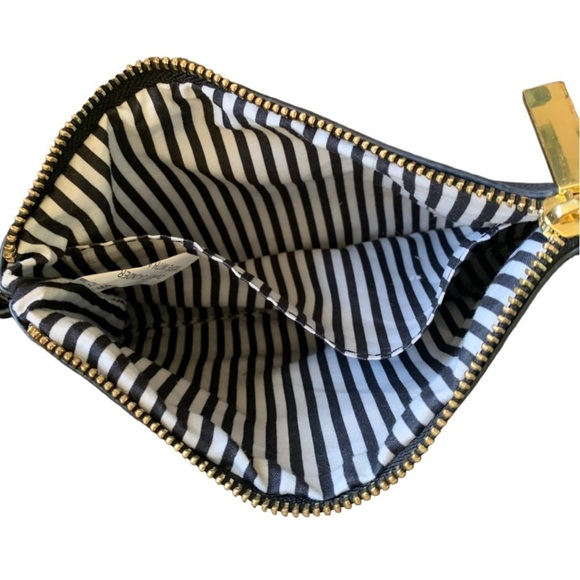 Joy Mangano Wristlet Clutch Black Pebbled Leather - Picture 5 of 6